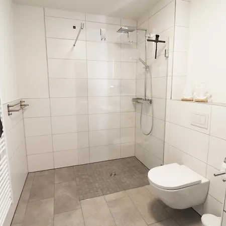 Kueste33/48 - Penthousewohnung Mit Dachterrasse, Sauna - Strandnah! Tossens