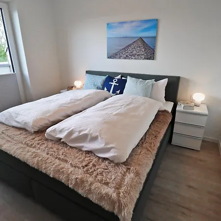 Kueste33/48 - Penthousewohnung Mit Dachterrasse, Sauna - Strandnah! * 토센스