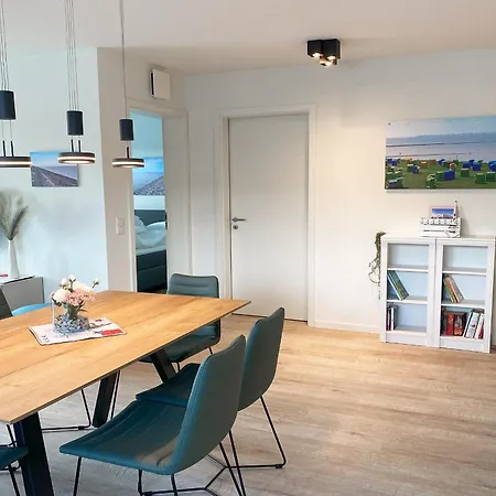 Kueste33/48 - Penthousewohnung Mit Dachterrasse, Sauna - Strandnah! 아파트 토센스